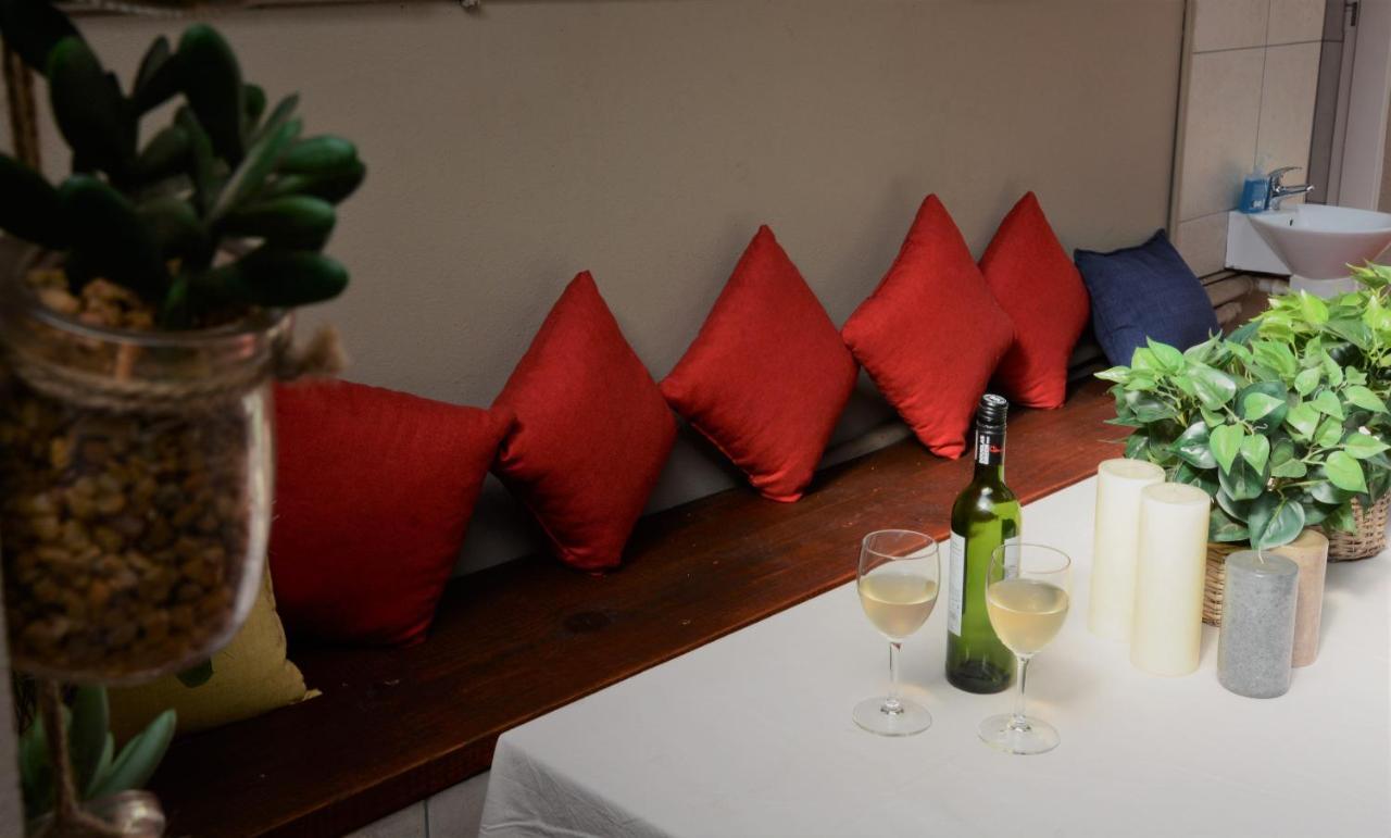 Pta East Guest House Pretoria-Noord Eksteriør bilde