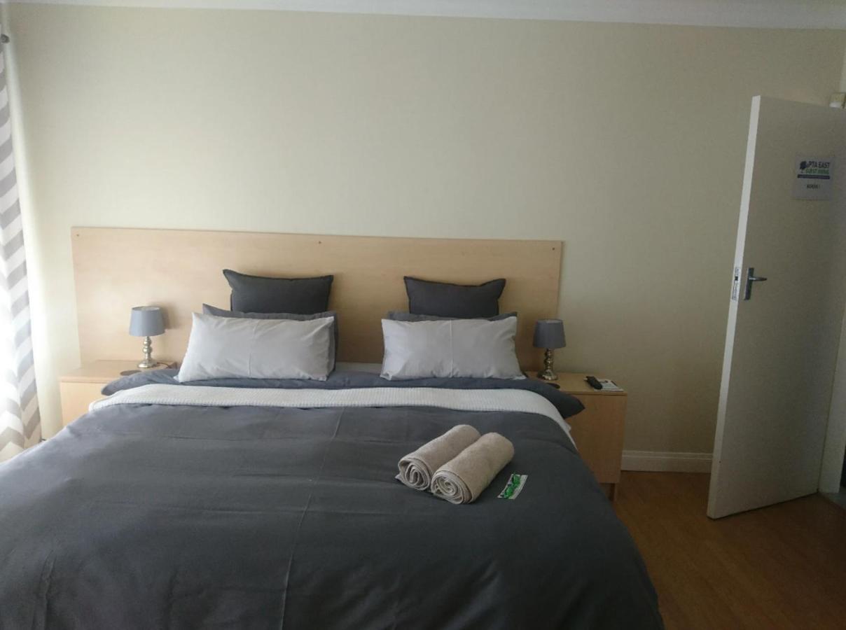 Pta East Guest House Pretoria-Noord Eksteriør bilde