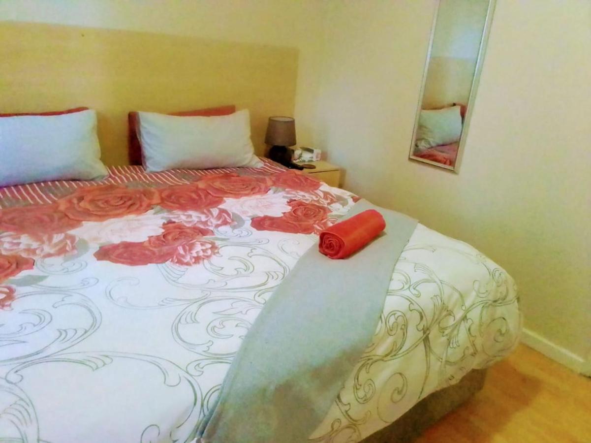 Pta East Guest House Pretoria-Noord Eksteriør bilde