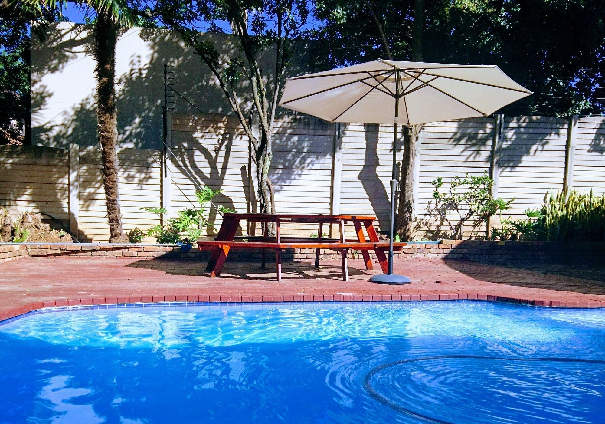 Pta East Guest House Pretoria-Noord Eksteriør bilde